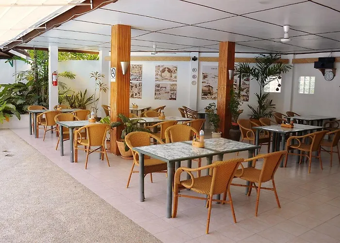 Marcosas Cottages Resort